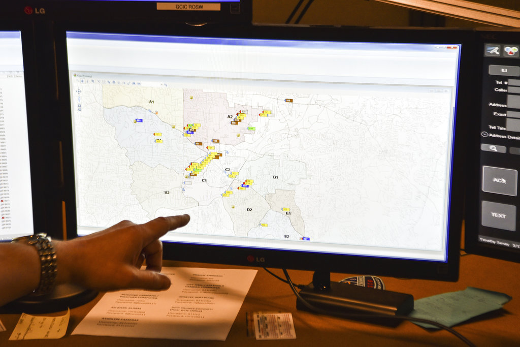 Mapa usado en el centro de llamadas de emergencia 911 en Roswell, Georgia.