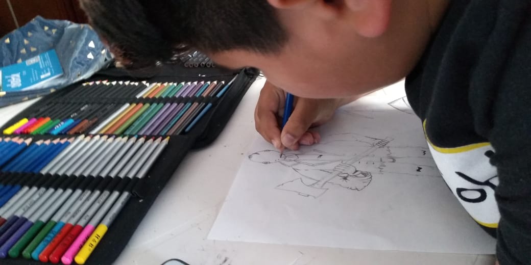 "Son gastos que no teníamos contemplados, nadie sabía de la pandemia y antes de esto pues mi hijo más grande iba al ciber".