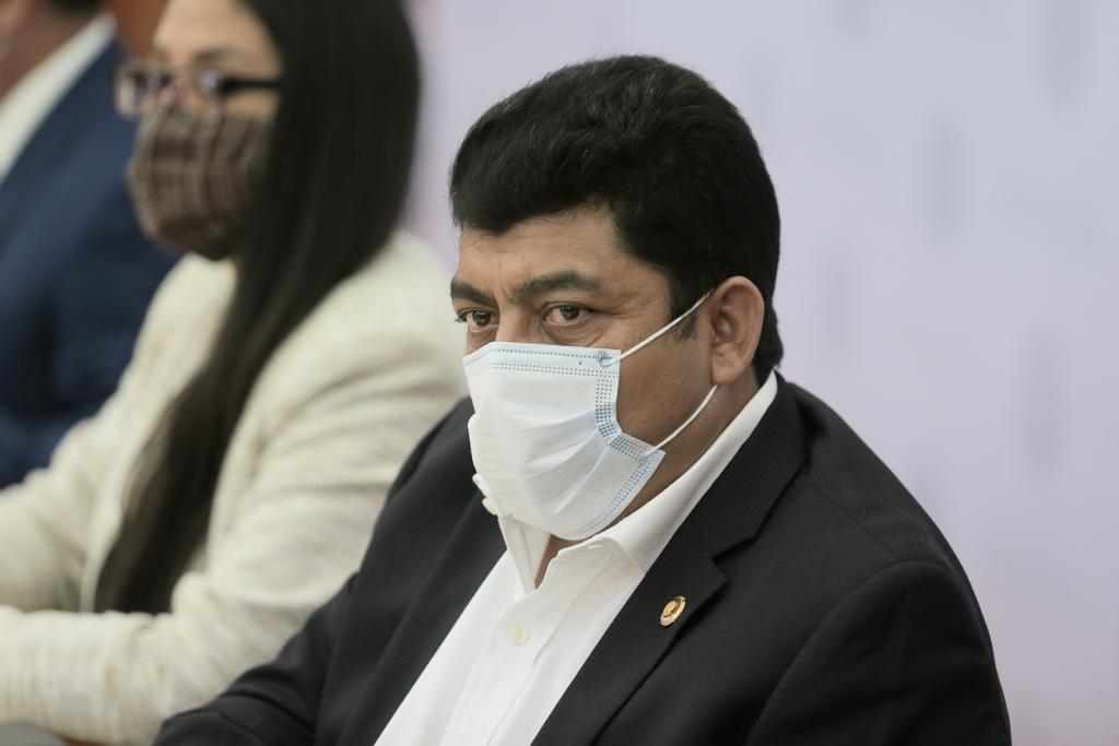 Hay miles de millones de inversiones frenadas.