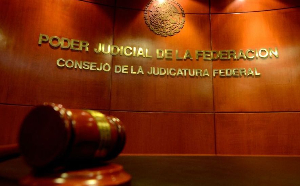 El amparo sólo es un dicho del rector que no se ha resuelto.