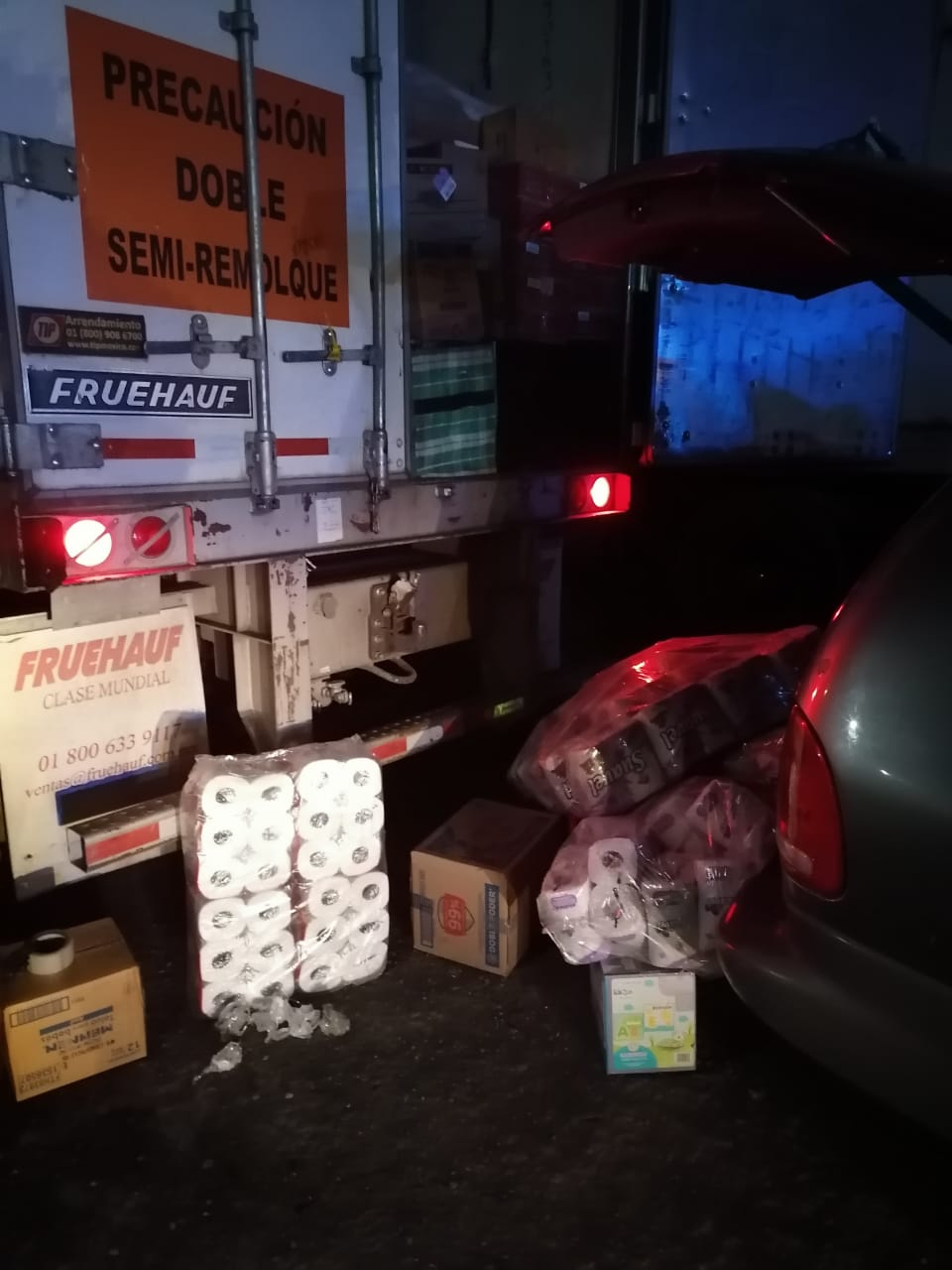 Robo de mercancía en Valle de México.