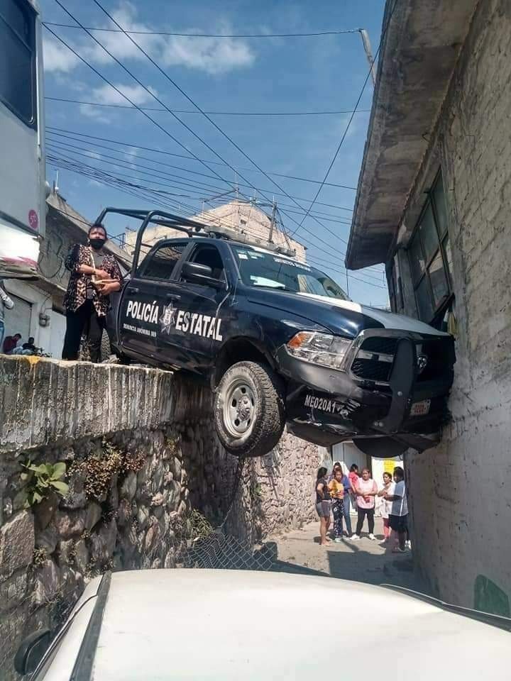 patrulla chocada
