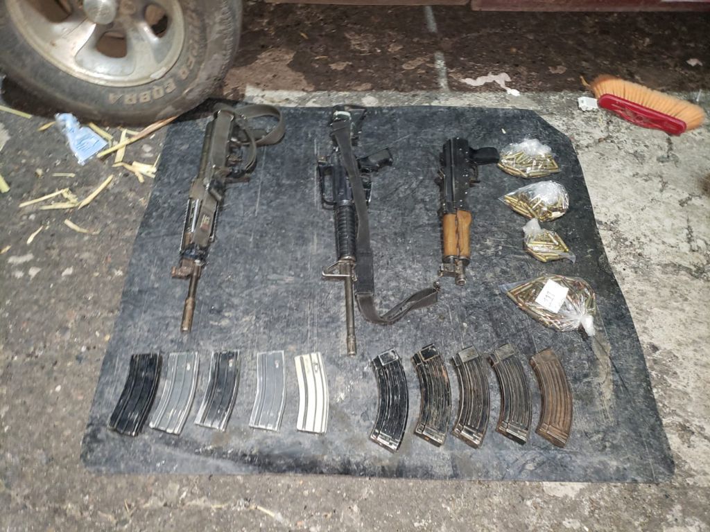 Armas aseguradas durante enfrentamiento