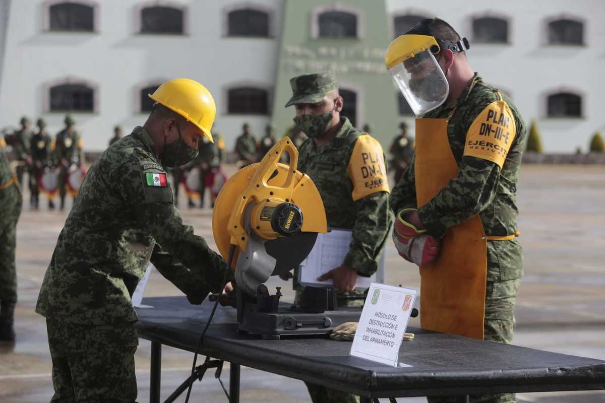 22 militar