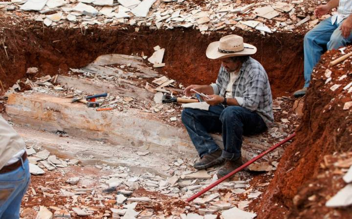 Paleontólogos del Instituto de Geología (IGl) de la UNAM / Fotos: Cortesía de Kleyton Magno