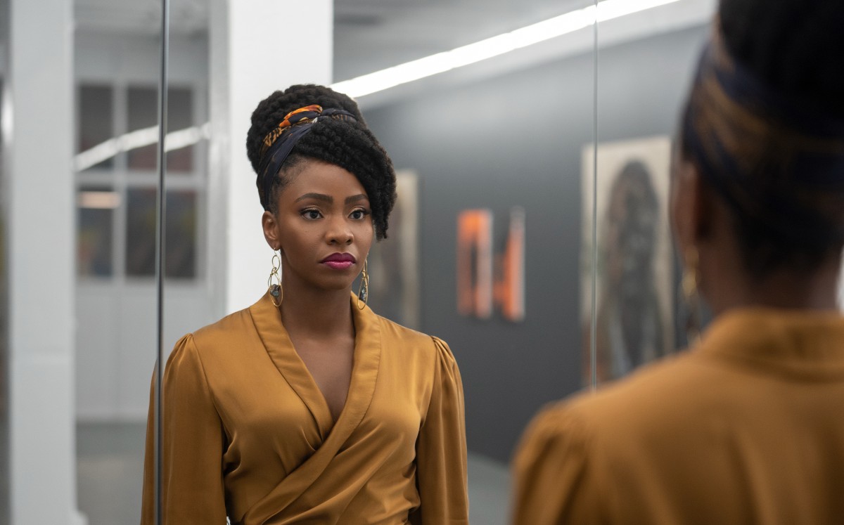 En esta imagen difundida por Universal Pictures, Teyonah Parris en una escena de "Candyman". (Parrish Lewis/Universal Pictures y MGM Pictures vía AP)