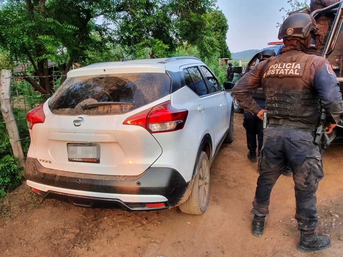 Camioneta que fue asegurada (Especial)