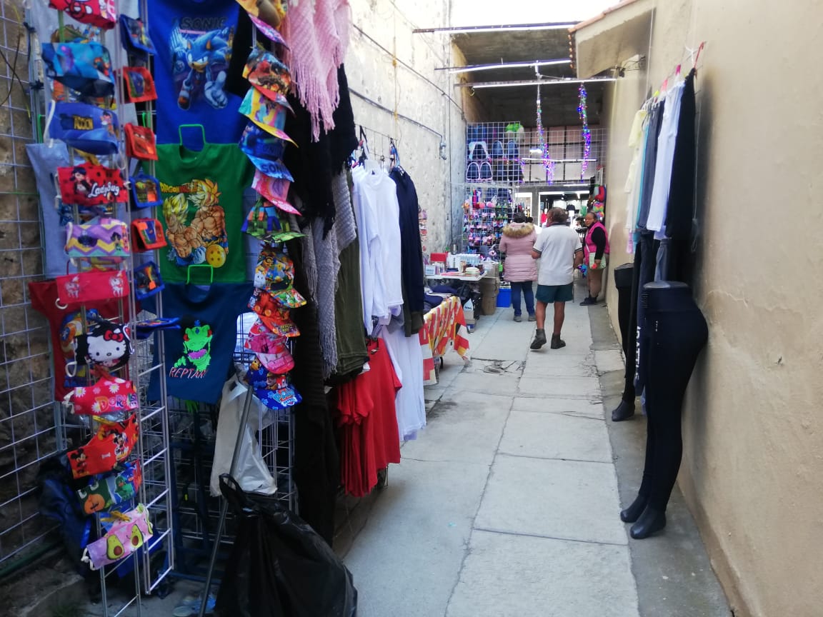 Vendedores en Avenida Guerrero
