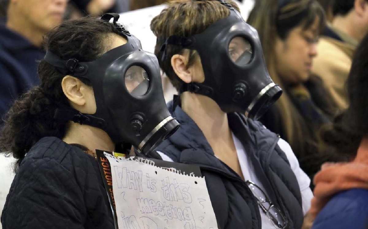 Familias protestaron durante años por las afectaciones que les dejó la fuga de gas metano. | AP