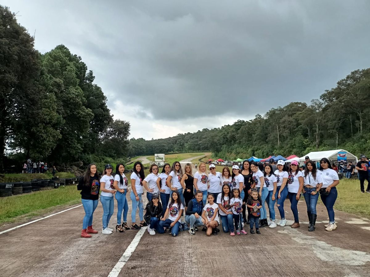 Las Mustangueras