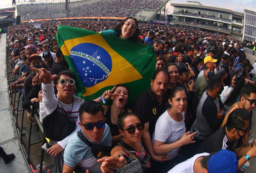 https://www.notivox.com.mx/uploads/media/2022/03/20/vive-latino-ariel-ojeda-3.jpg